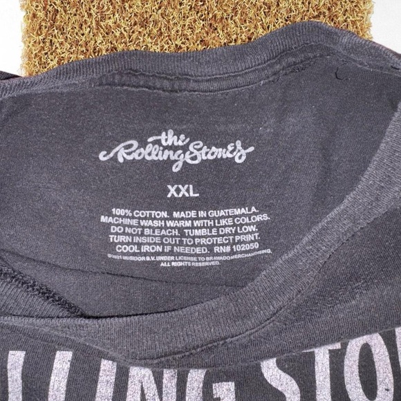 The Rolling Stones Gray T-Shirt - Picture 2 of 2